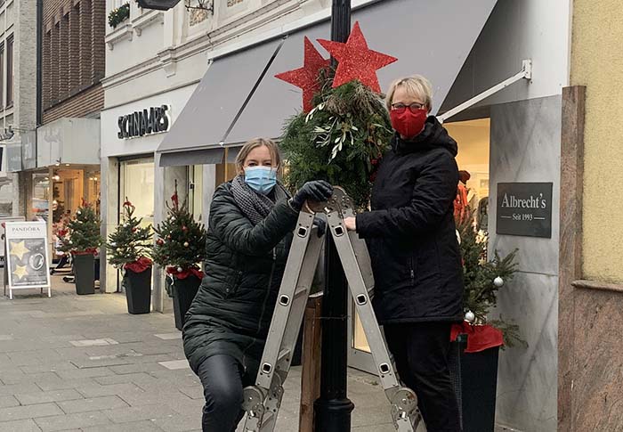 Sternendekoration an Laternen