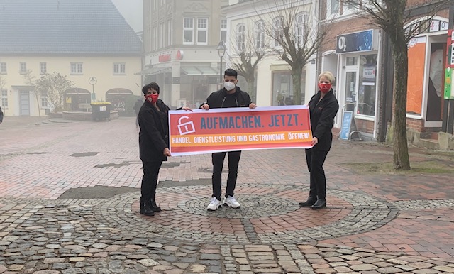 Rap-Video fordert Öffnung der Geschäfte